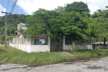 Ref 1280 Residência na Rua Manoel Ferreira Gomes